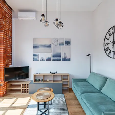 Shanti Barracks #3 By Polo קובנה