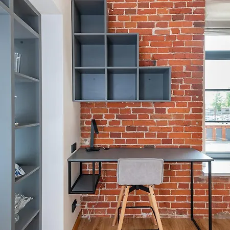 דירה Shanti Barracks #3 By Polo *