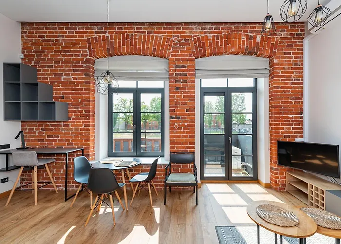 Shanti Barracks #3 By Polo Apartamento